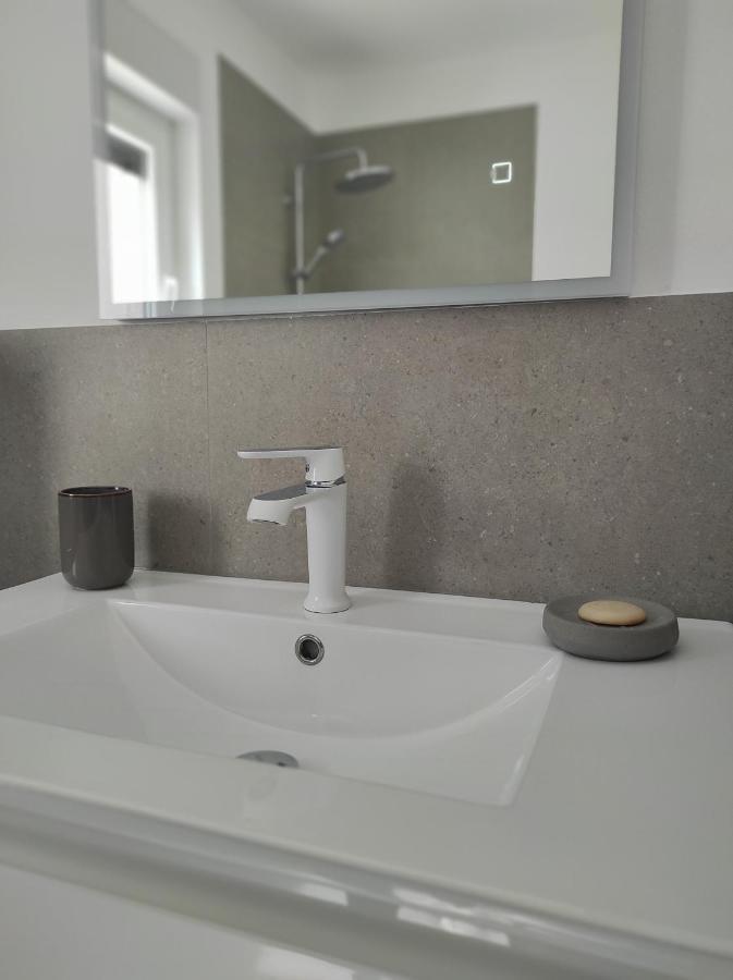 Apartmani Voljana Korčula Eksteriør billede